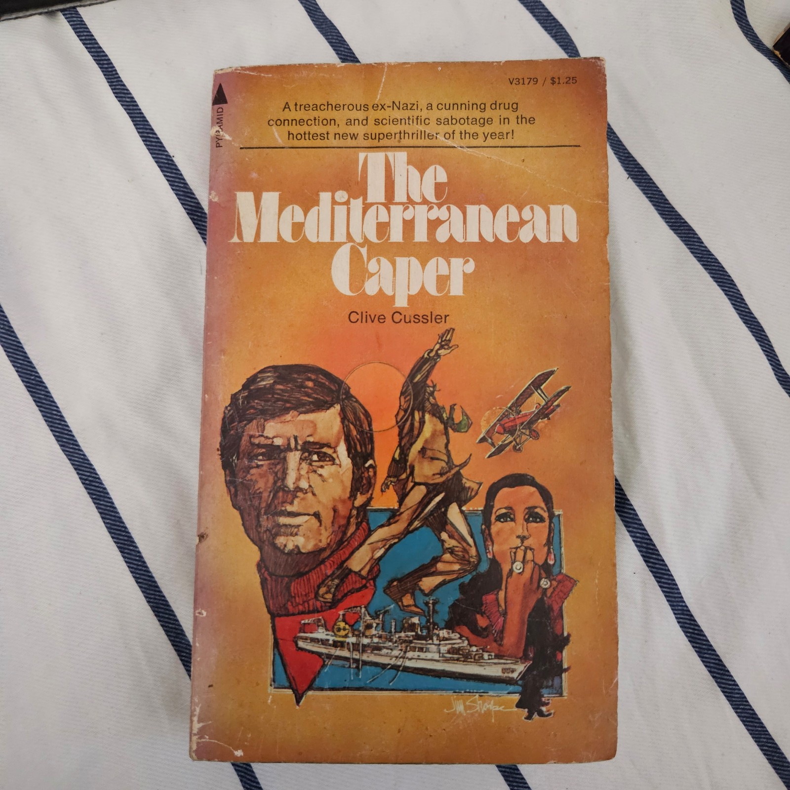 Vintage 1ST Printing Pyramid Suspense The Mediterranean Caper Clive Cussler Book