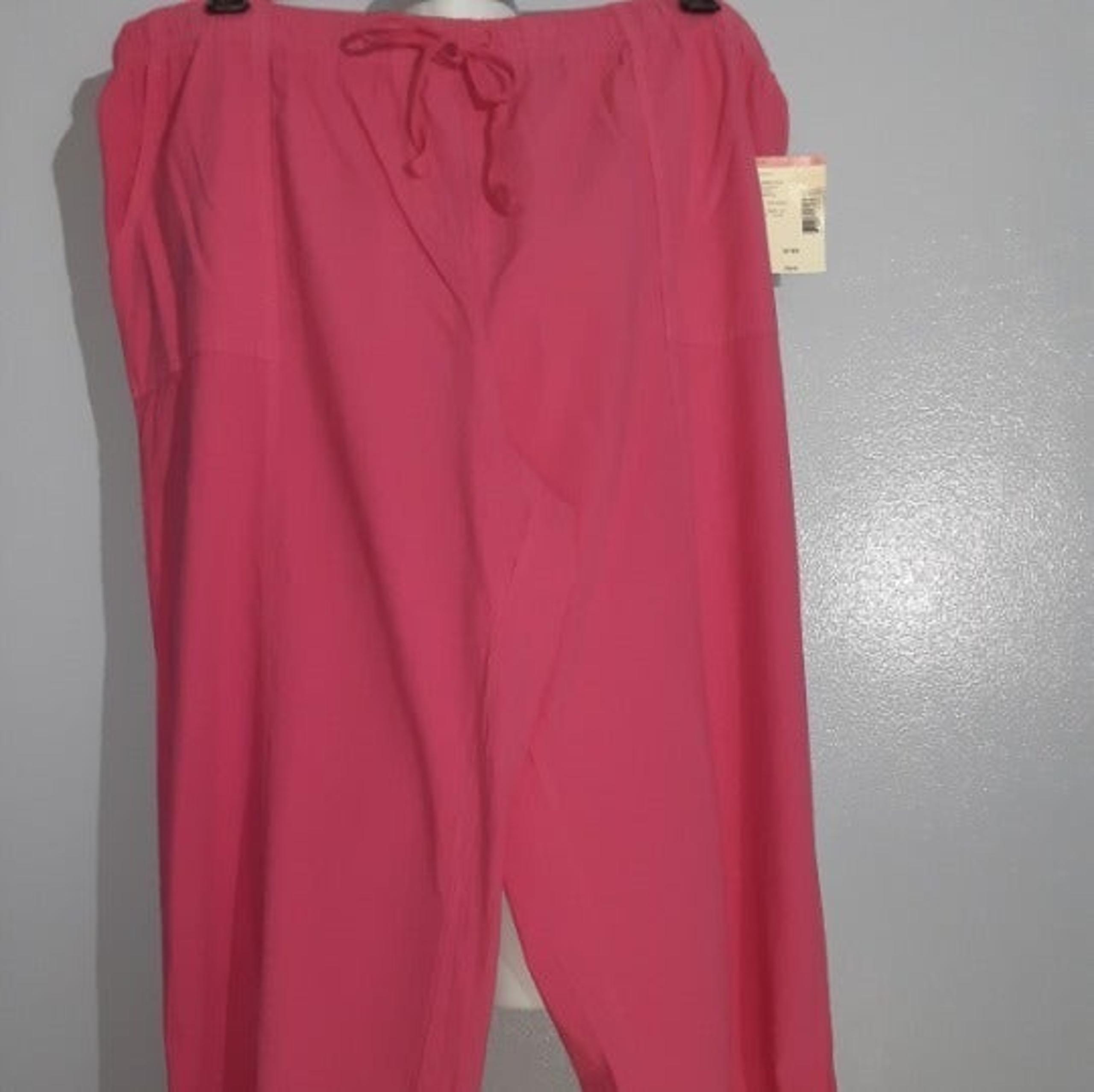 New Laura Scott Women Pink Crop Pants