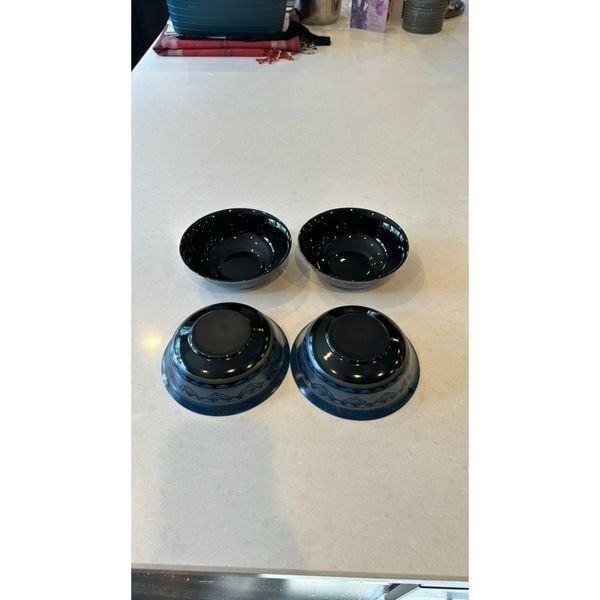 Arcoroc Yucatán made in France, soup or salad bowls, excellent condition. 4 qty.