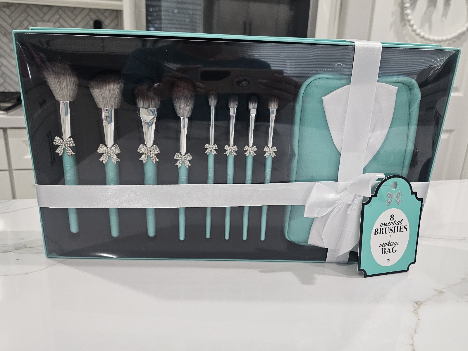 VIRAL TIFFANY BLUE WITH BOWS MAKEUP BRUSH SET