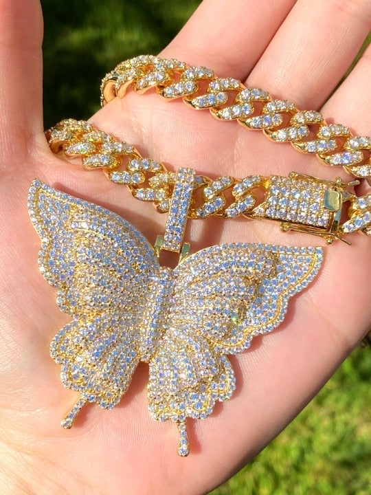 CUBAN CHARMING BUTTERFLY 14k Gold Finish