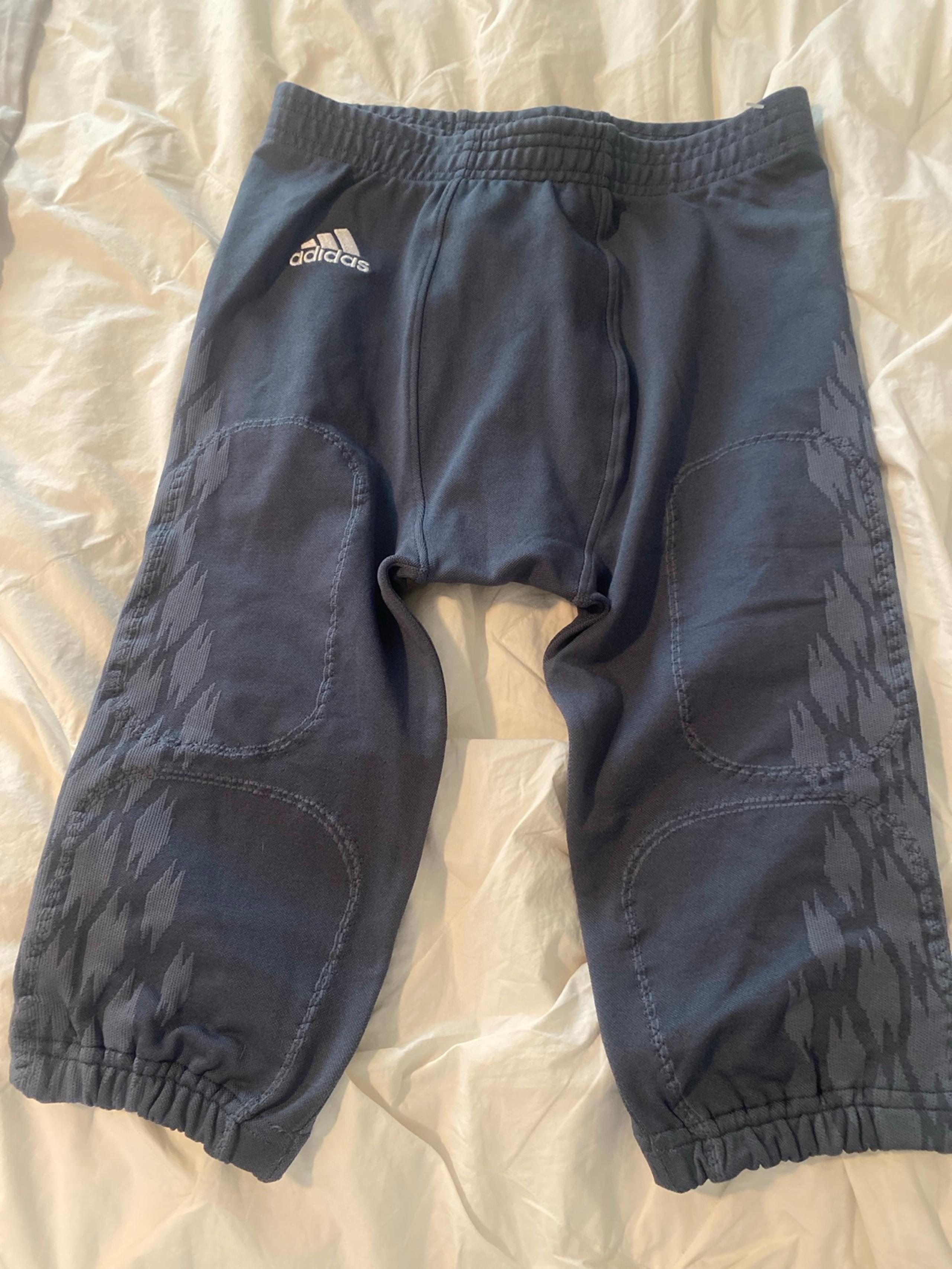New Adidas Football men’s pants XL