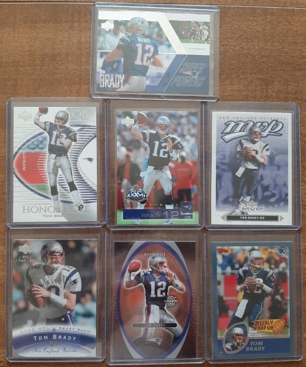 Tom Brady 2003-2004 16 Card Lot
