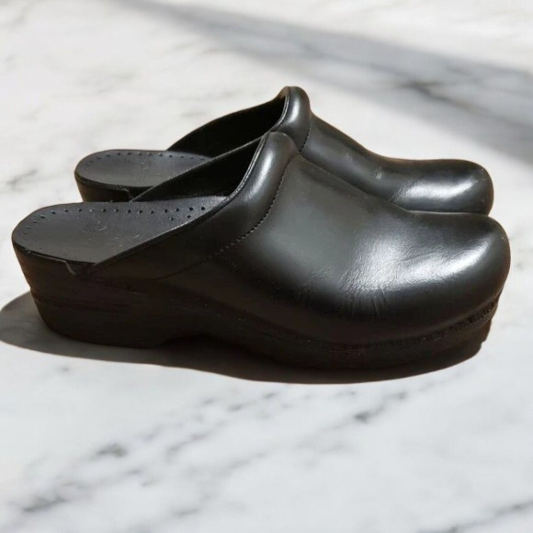 Dansko Sonja Professional Leather Backless Clogs | Black Cabrio | Size 39