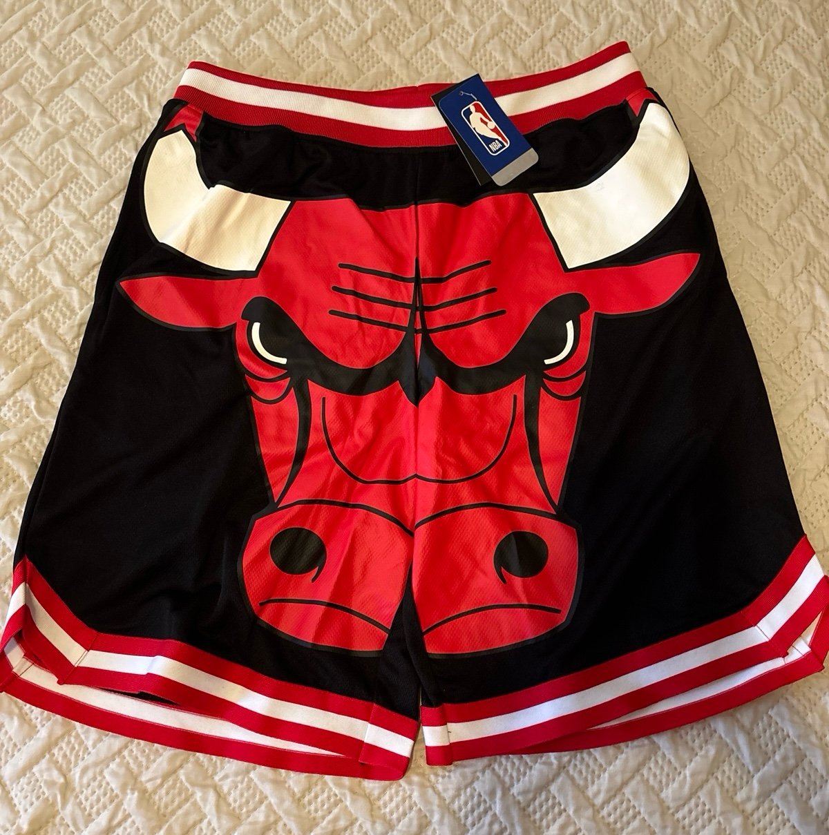 Chicago bulls shorts NEW