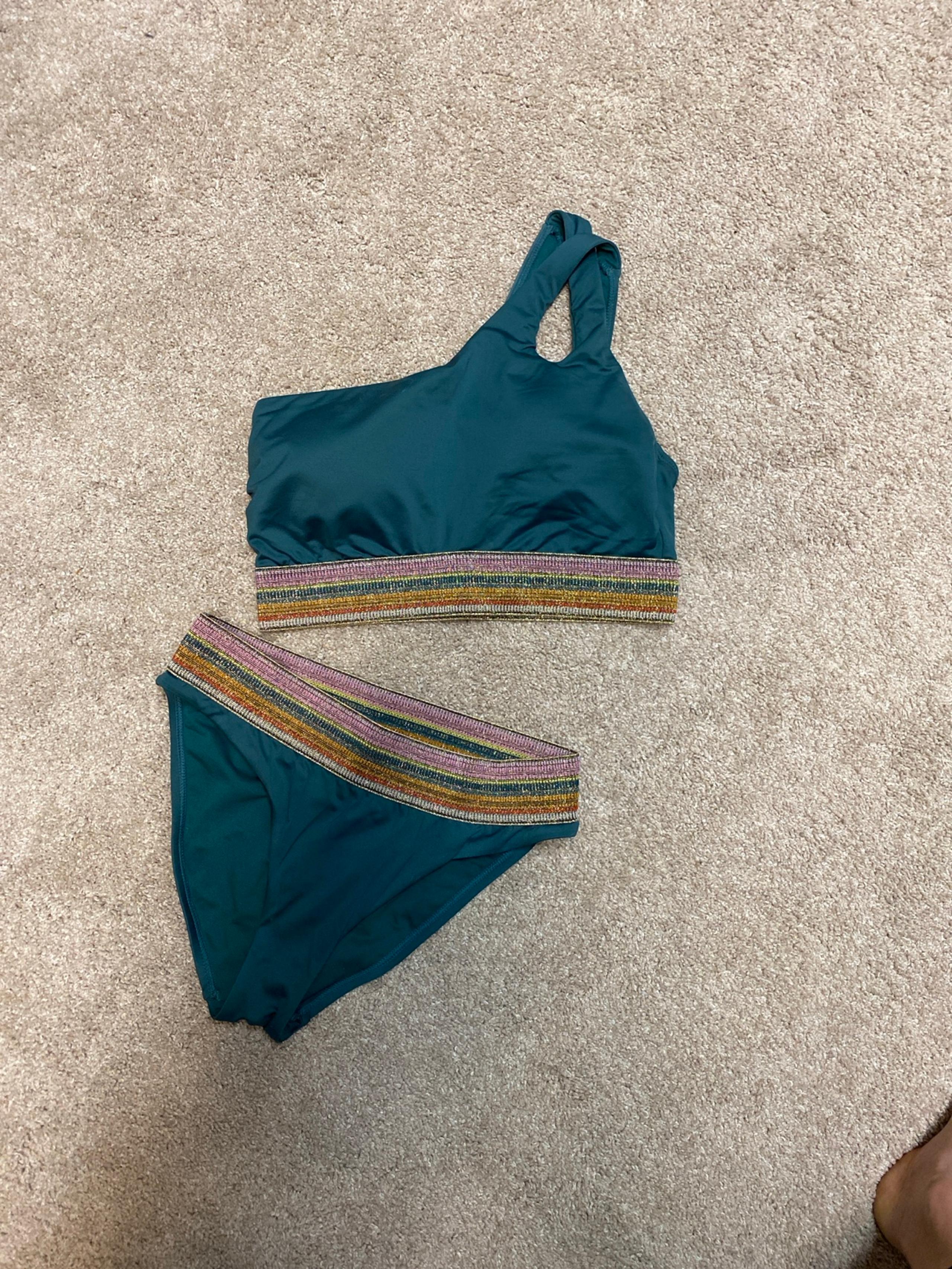 Bikini