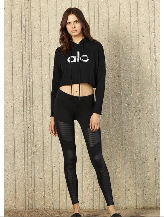 Black Alo Yoga leggings 7/8 High-Waist Moto Leggings Sz M workout athletic goth