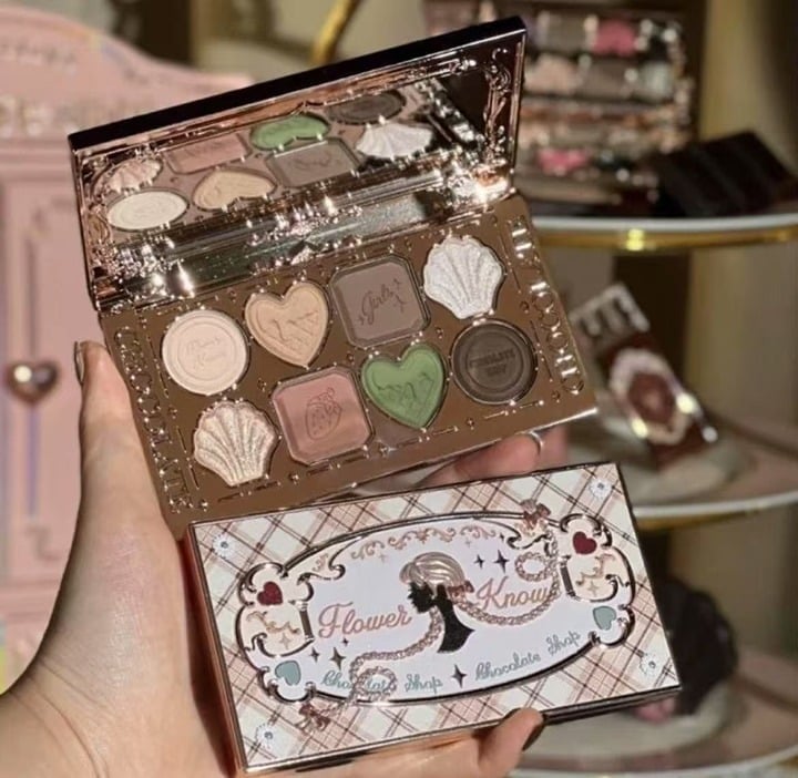 Inhand Flower Knows chocolate shop series Makeup Palette 02 Shepherd girl