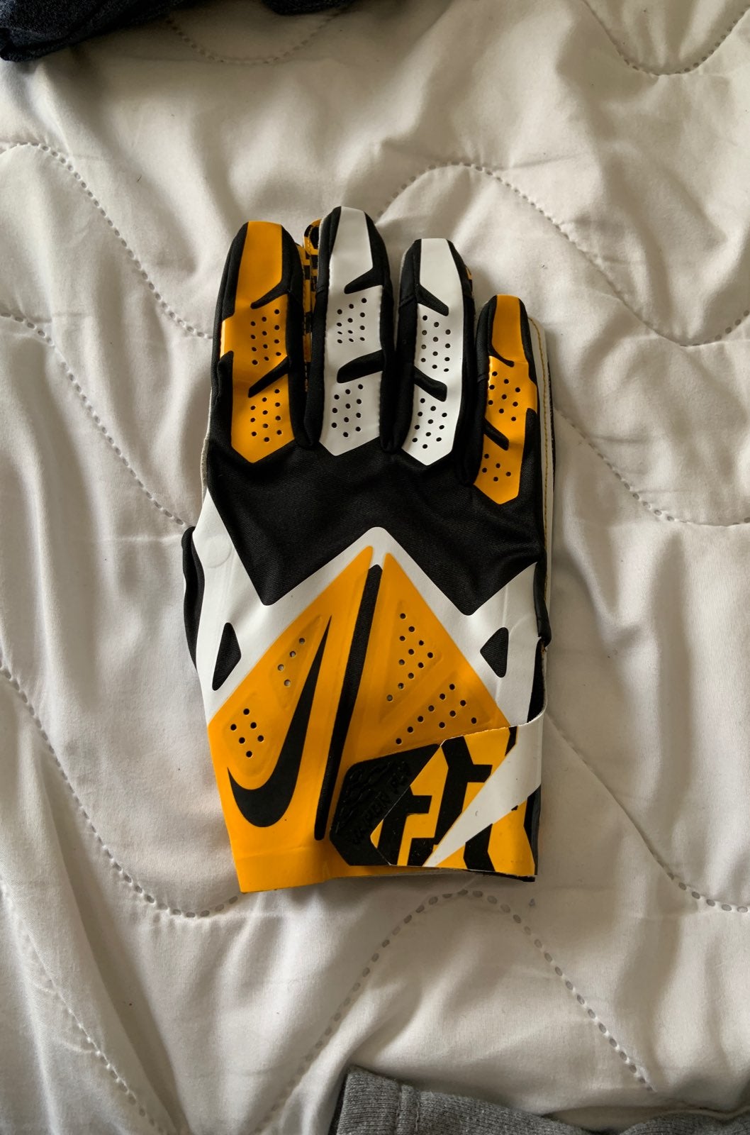 Nike Vapor Fly Football Gloves