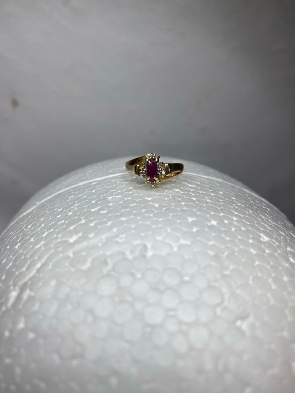 14k gold ruby and diamond ring