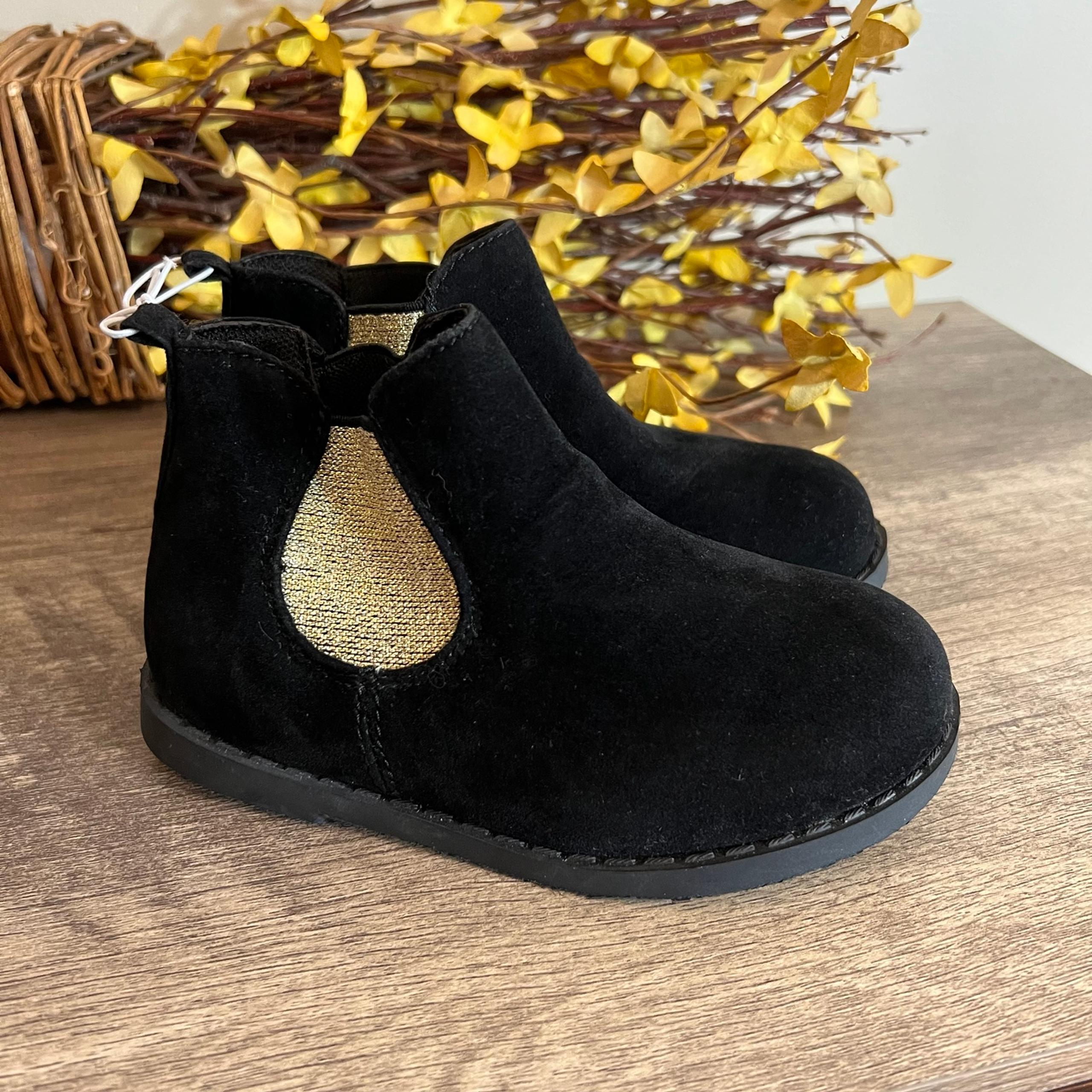 Black Faux Suede Booties Boots Toddler Size 9 Gold Elastic Panel