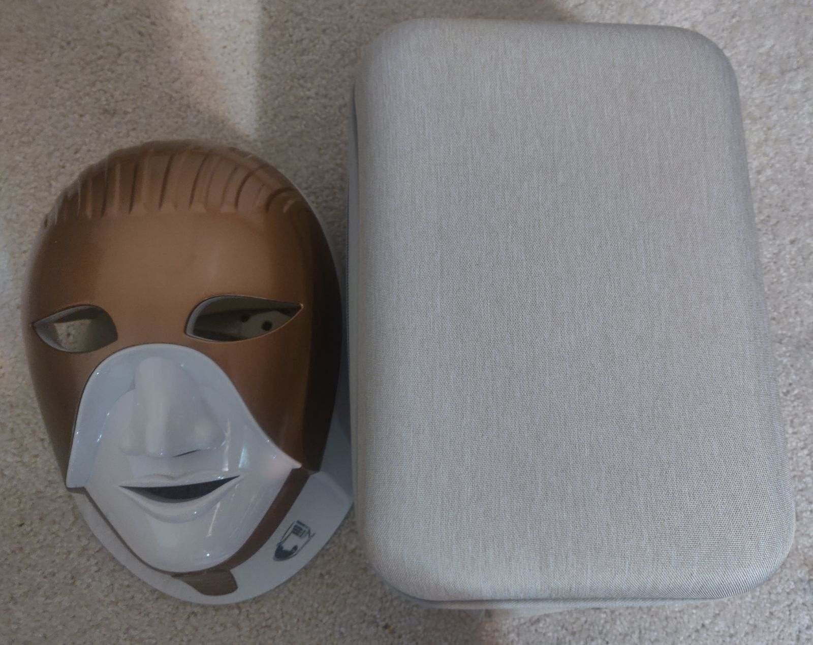 SALE 90.00 Authentic cleopatra Spa LED light therapy mask