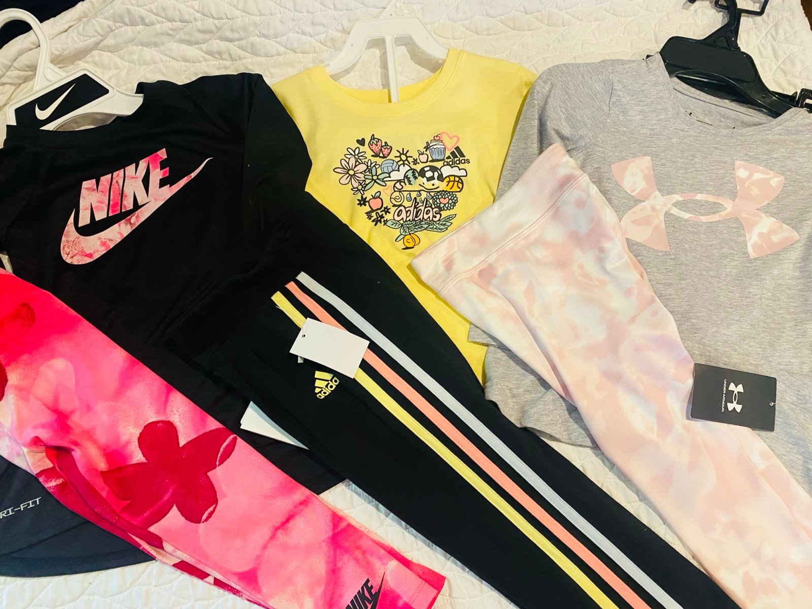 Girls outfits bundle size 4