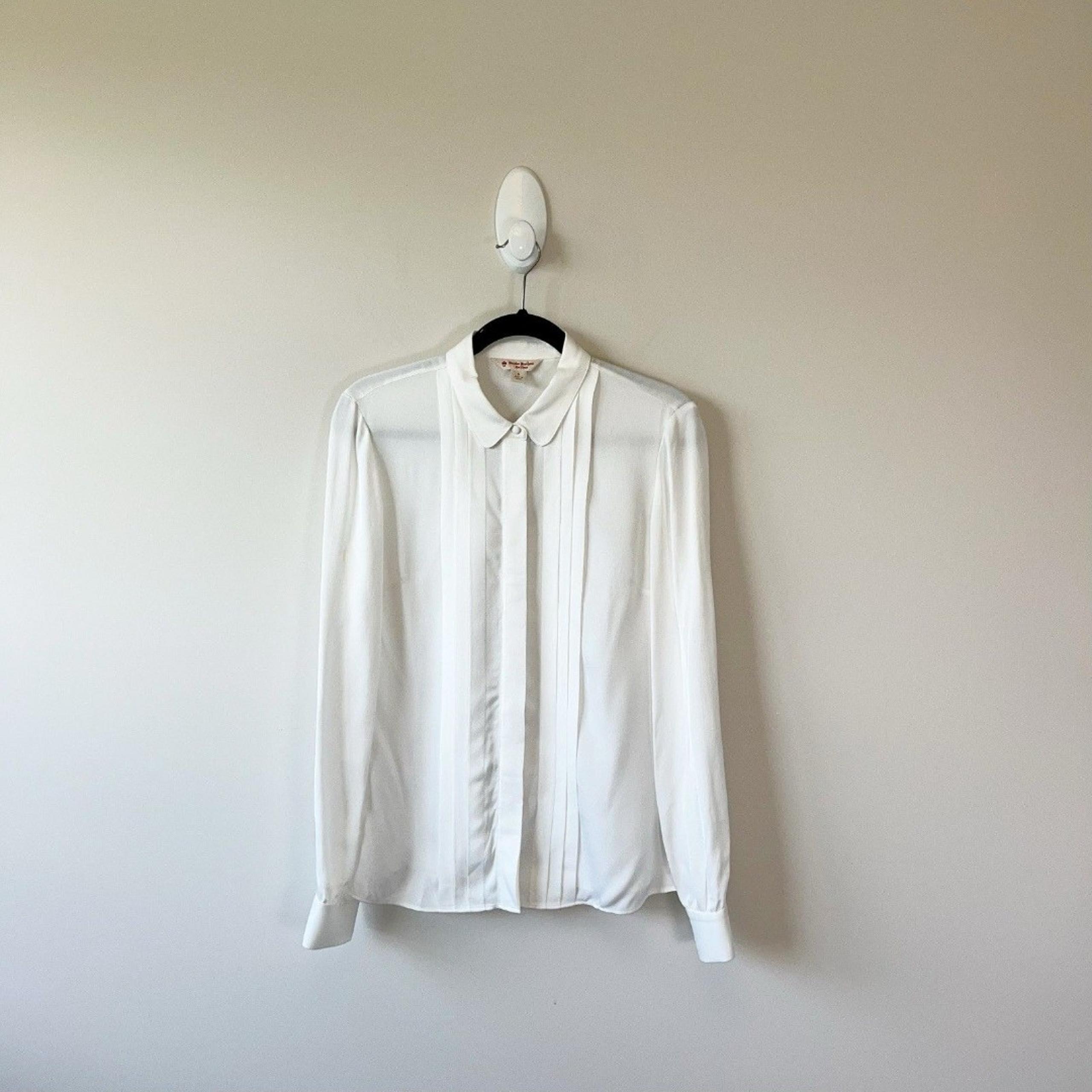 Brooks Brothers Red Fleece Pleated Front Button Down Blouse Off White Women's 6