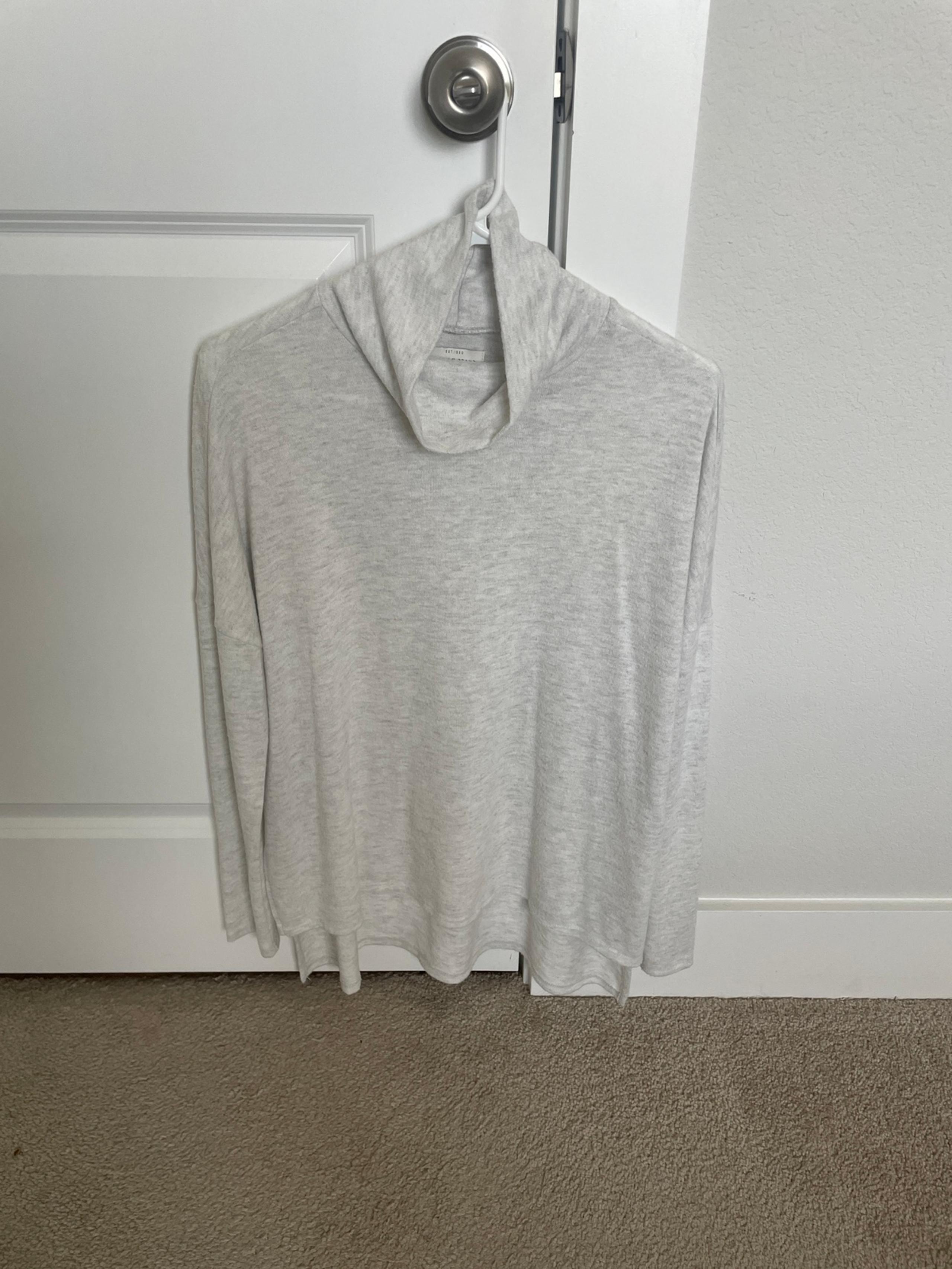 Lucky Brand Sweater size small
