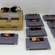 Super Nintendo Entertainment System (SNES) BUNDLE. All Tested & Working