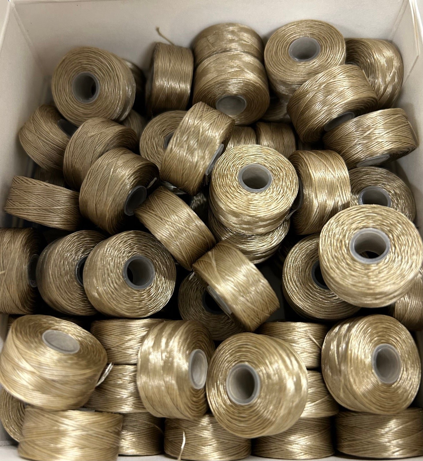 COATS nymo thread belbobs