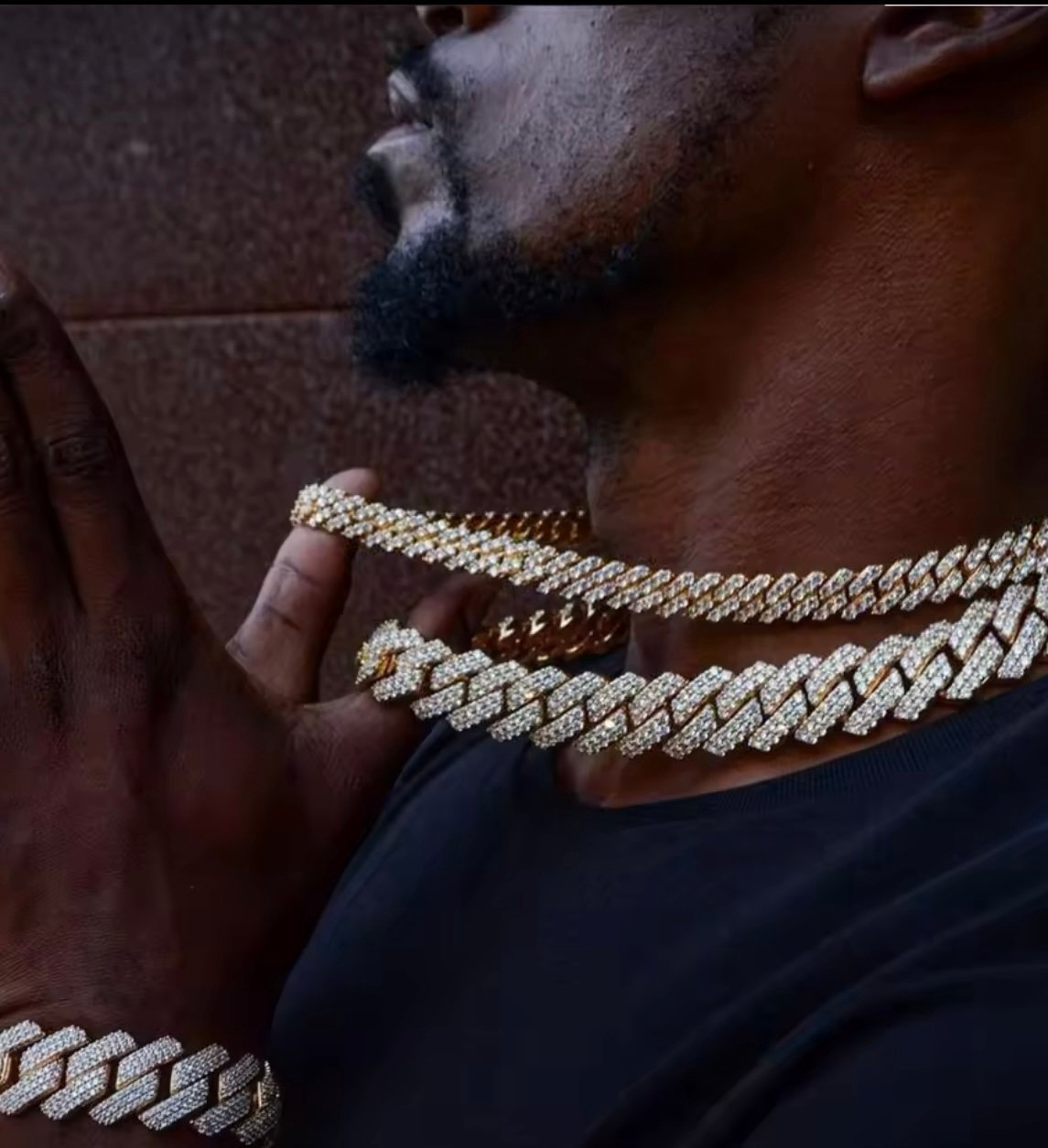 Cuban Link Chain For Women and Men Iced Out Necklace 24”