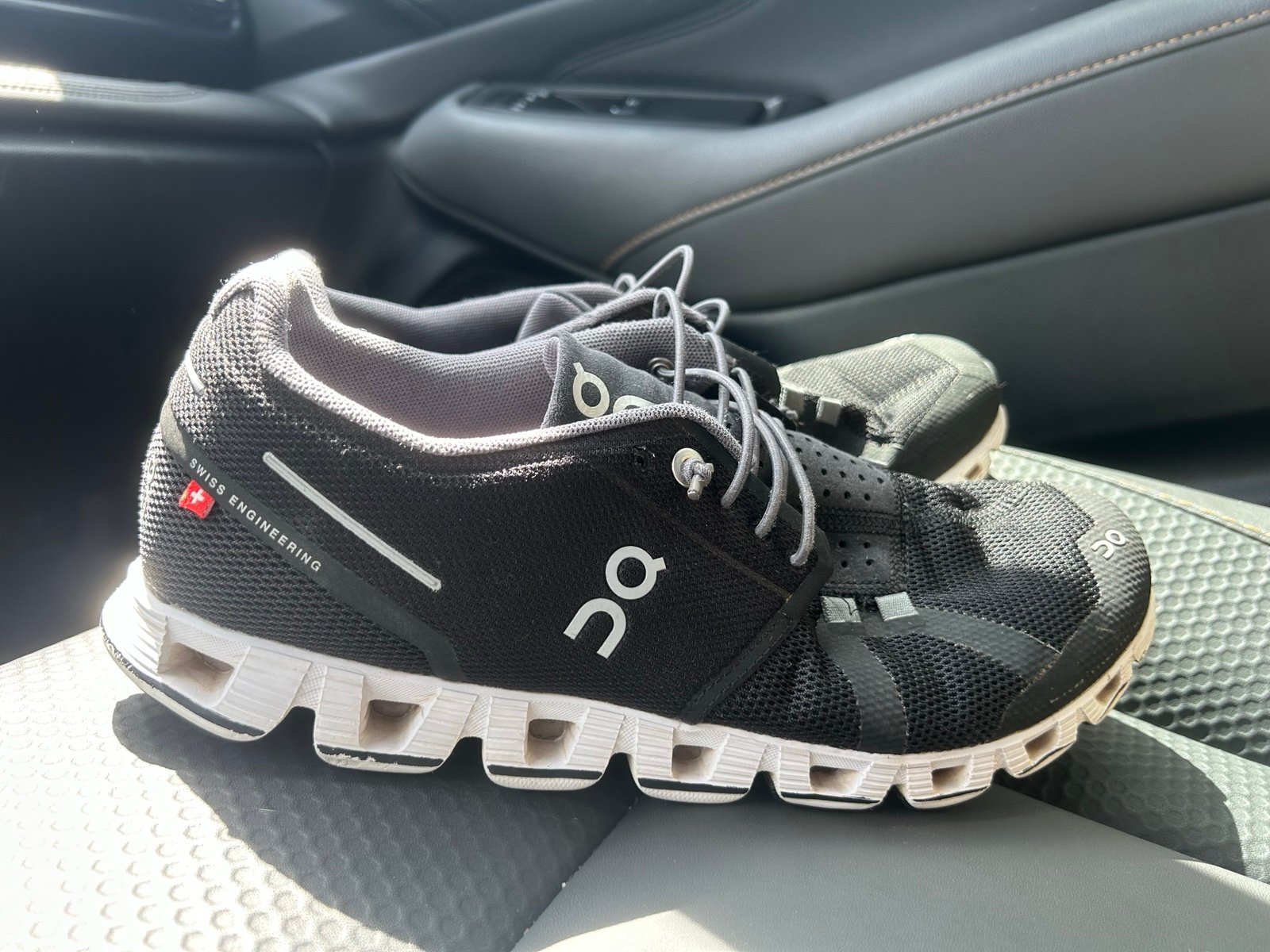 On Cloud tennis shoes