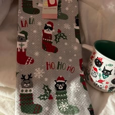 NWT Christmas cats in stockings KITCHEN TOWEL and XL coffee mug