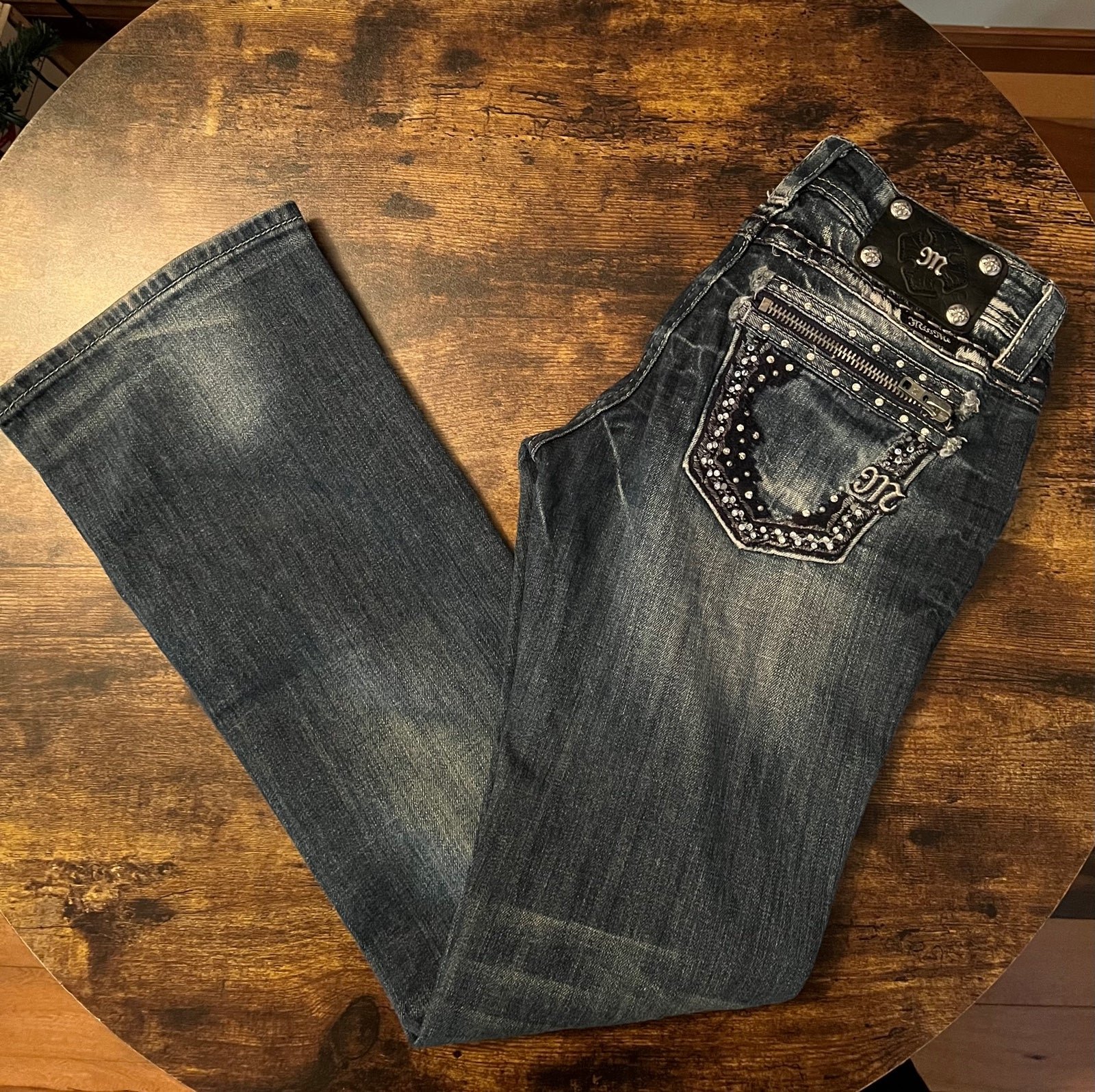 Miss Me | Women’s designer embellished jeans. Size: 27