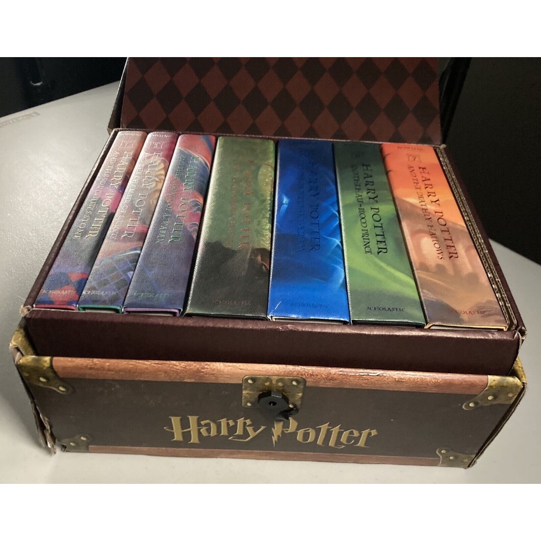 Harry Potter Hardcover Boxed Set: Books 1-7 in Trunk by J K Rowling