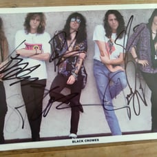 The Black Crowes Signed by 5 Vtg Magazin