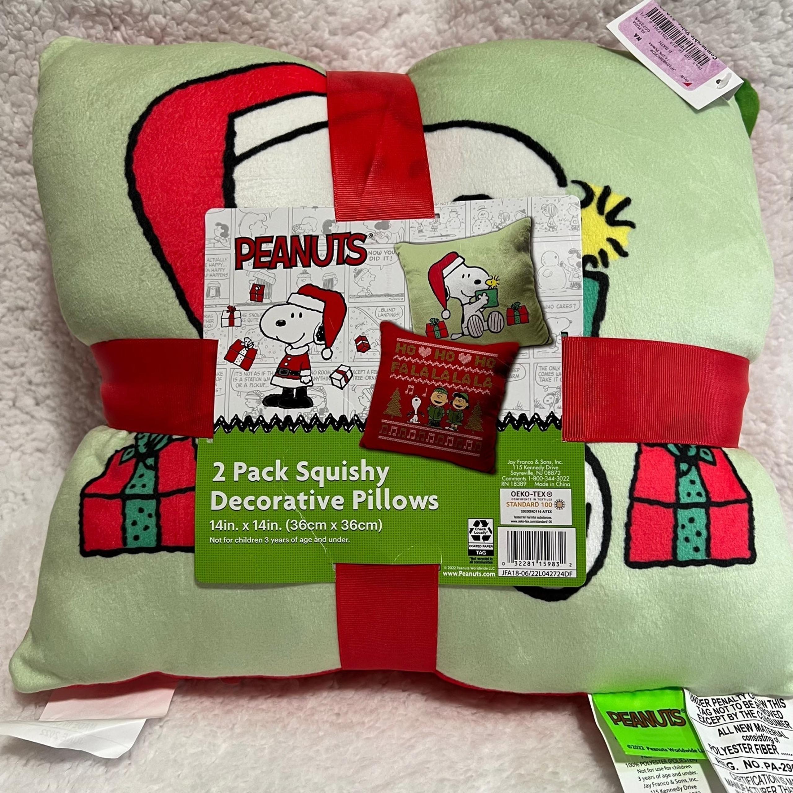 Peanuts Snoopy 2 Pack Squishy Decorative Pillows