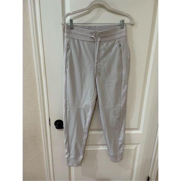 Athleta Jogger pants size 4