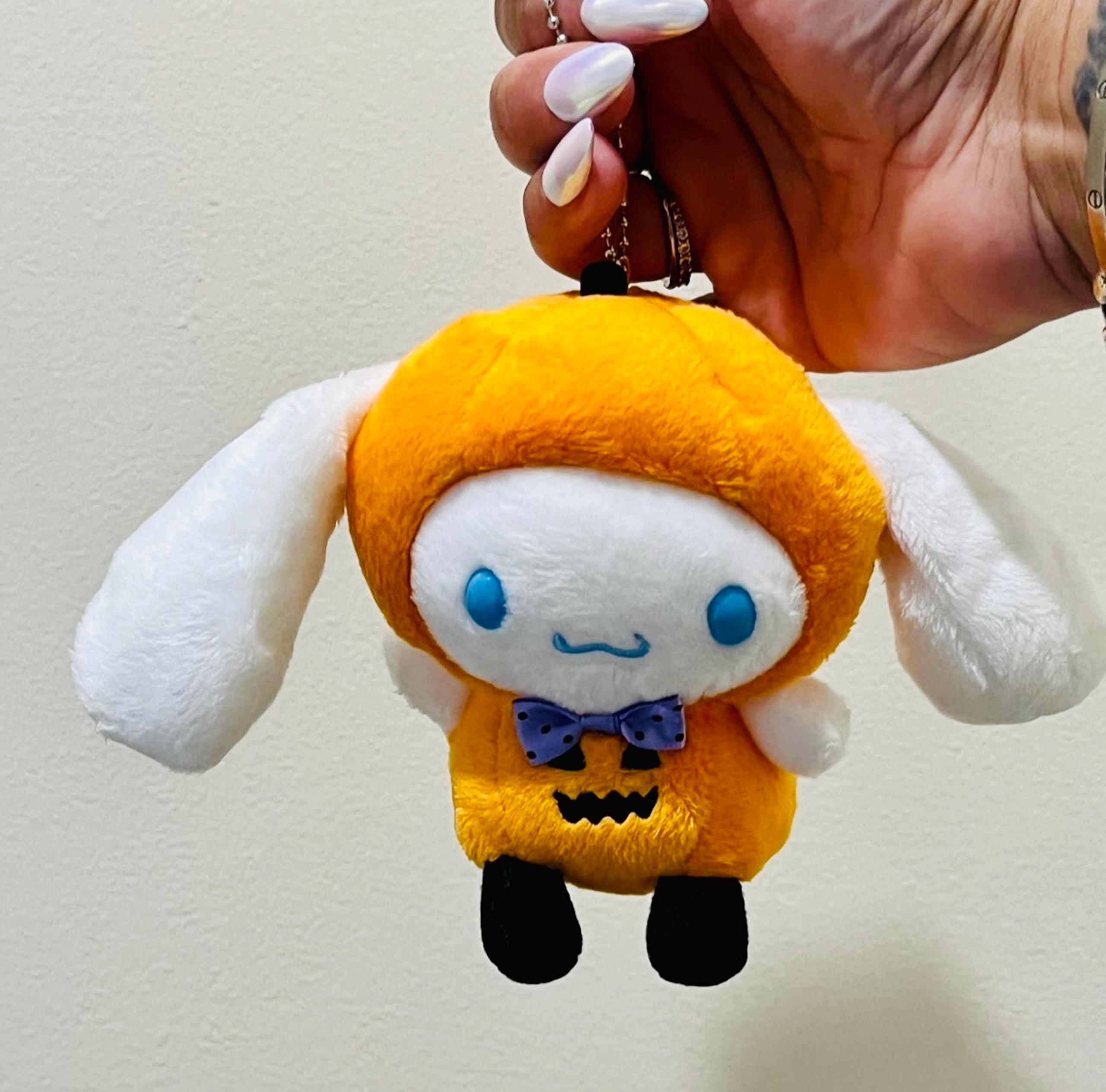 Cinnamoroll Pumpkin Halloween Keychain Plushie NEW