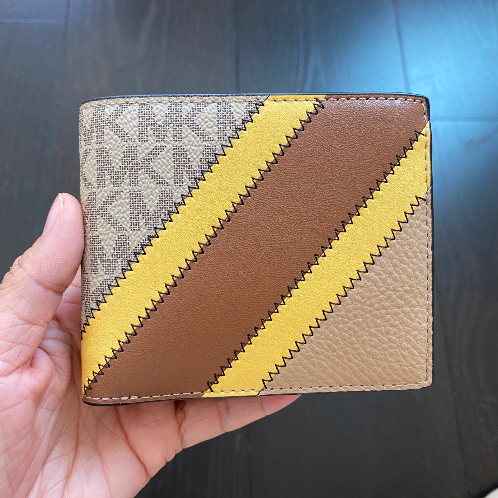 LAST 2 ‼️MICHAEL KORS MENS Cooper Logo Billfold Wallet With Coin Pouch