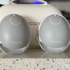 Momcozy M9 Wearable Pumps