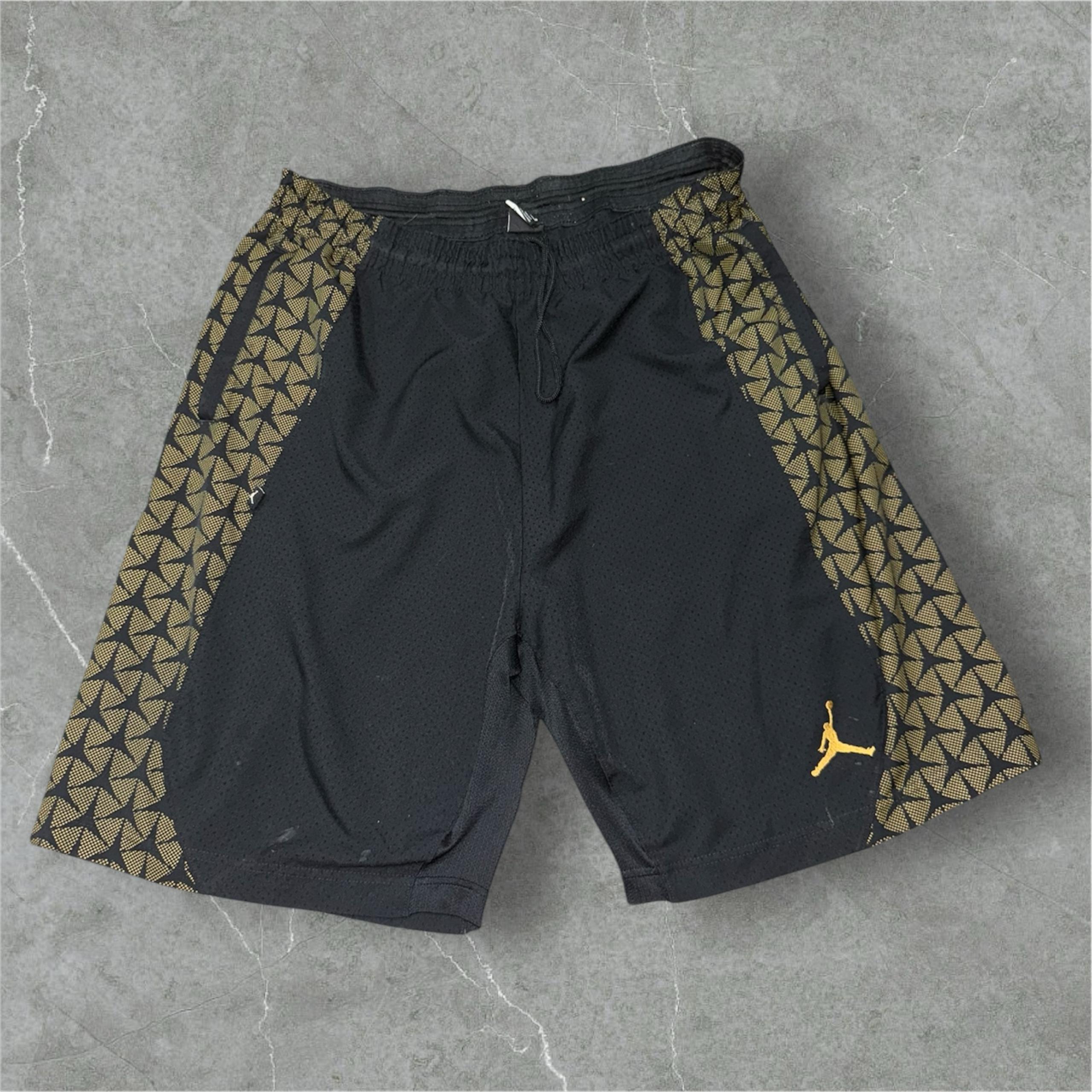 Nike Air Jordan Flight Woven Basketball Shorts Athletic Black/Gold Men Sz L Rare