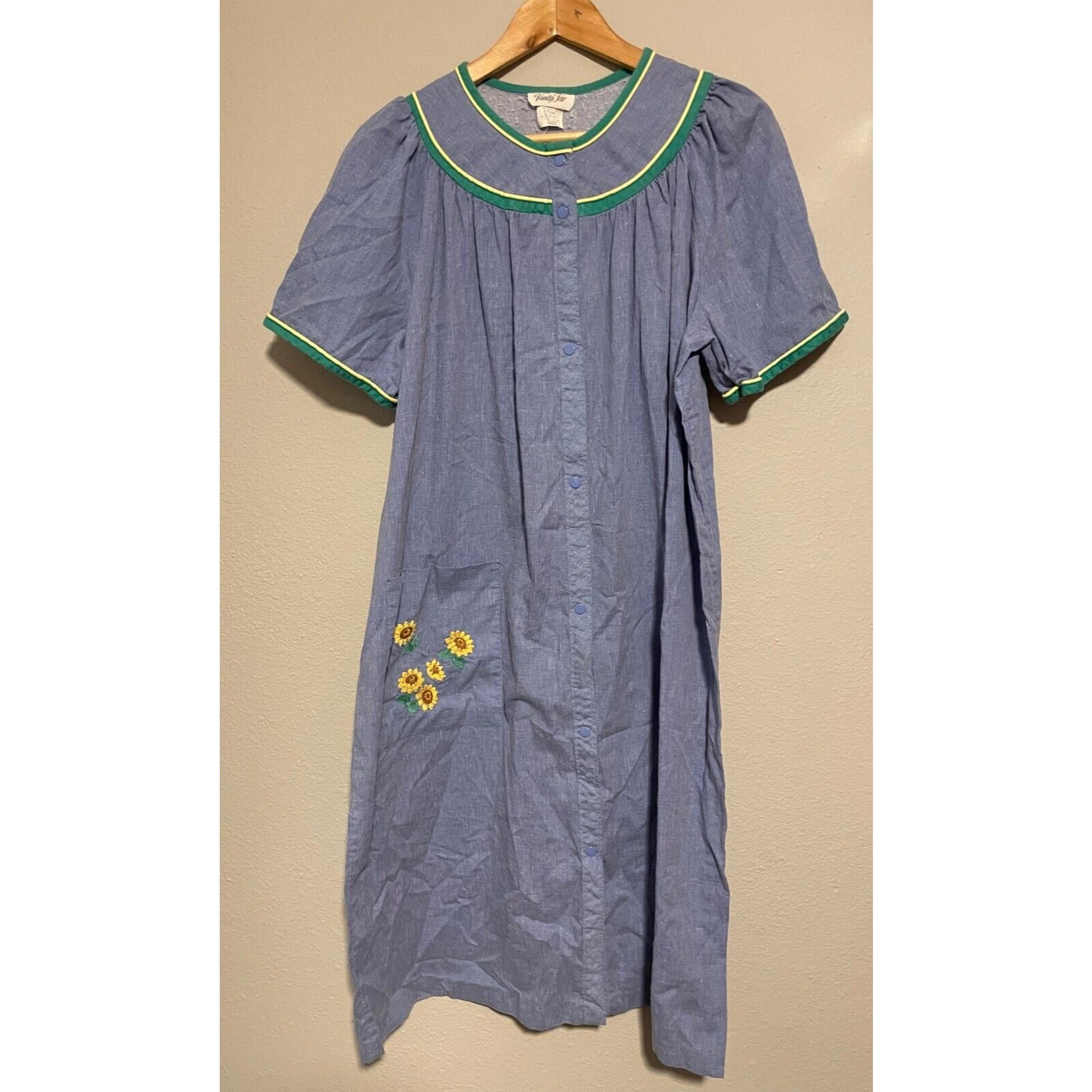 Vintage Vanity Fair Womens Muumuu Large Blue Floral Embroidered Cottagecore 80s