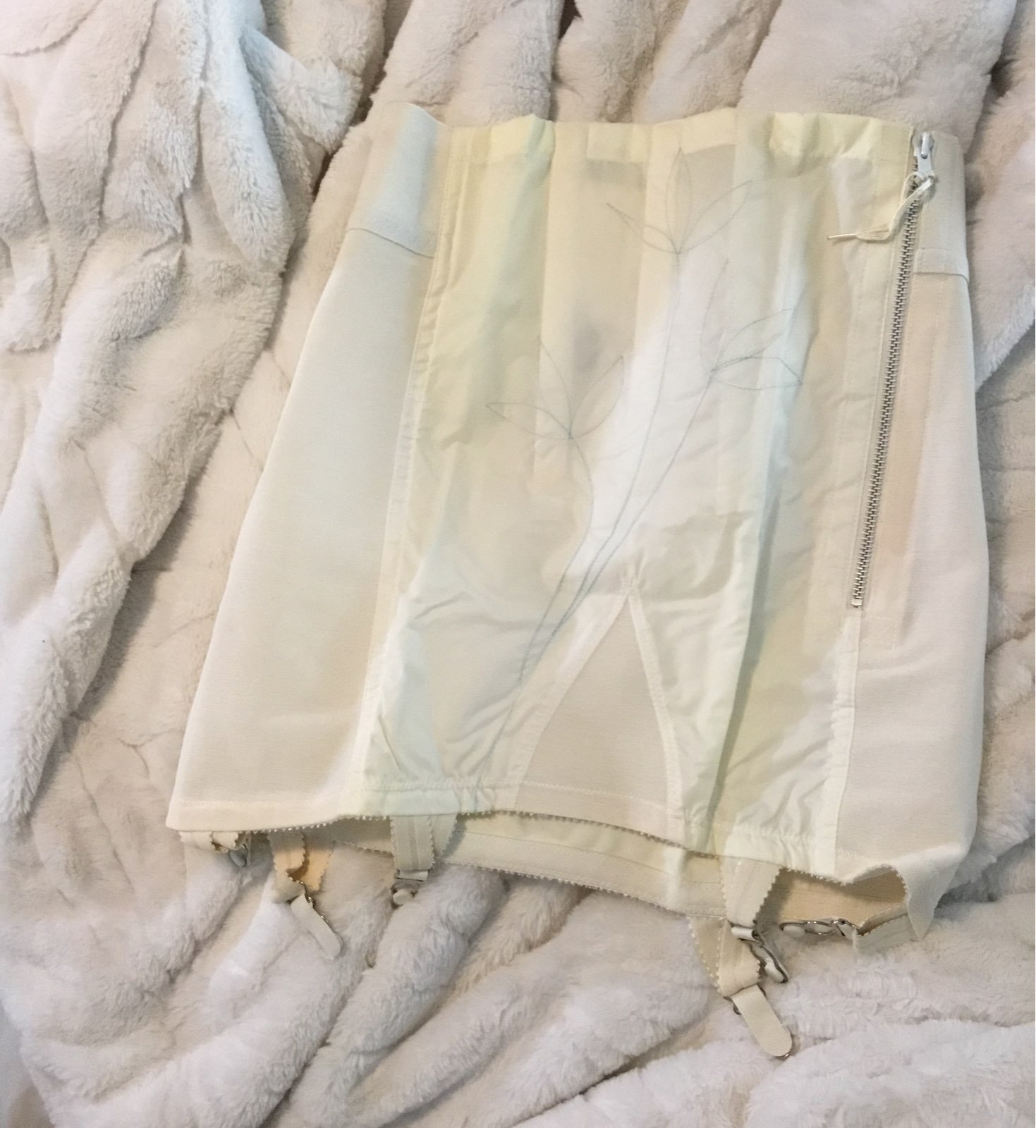 Vintage montgomery Ward girdle medium