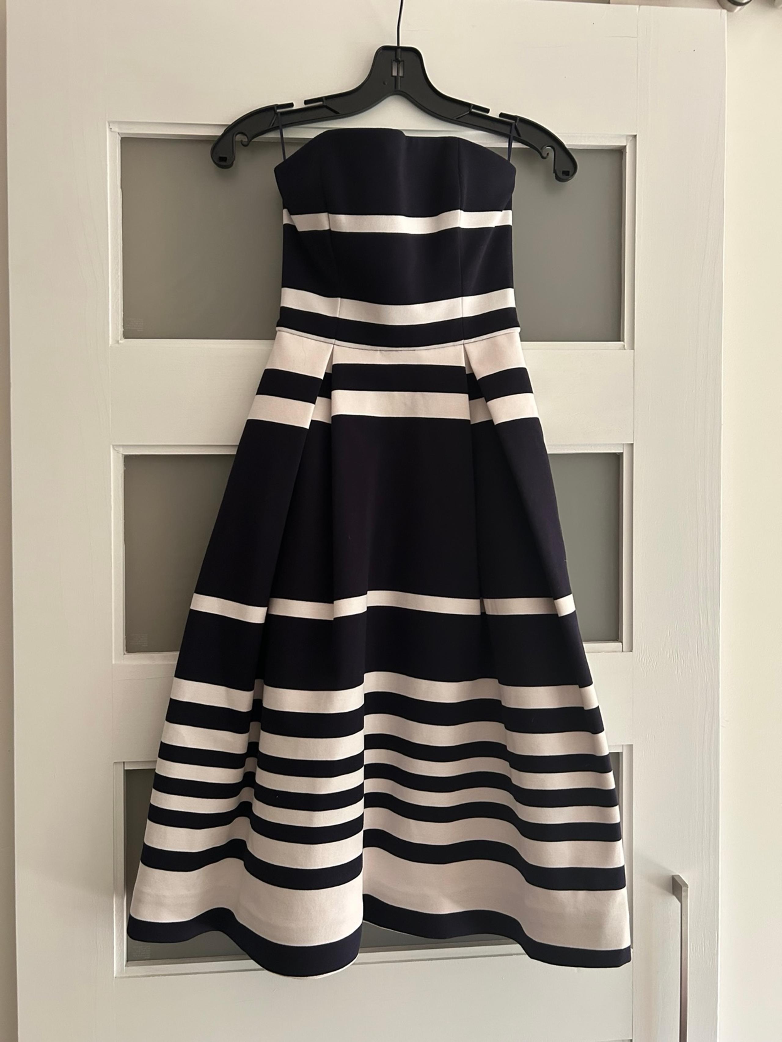 New dress by designer Nicholas in size 2