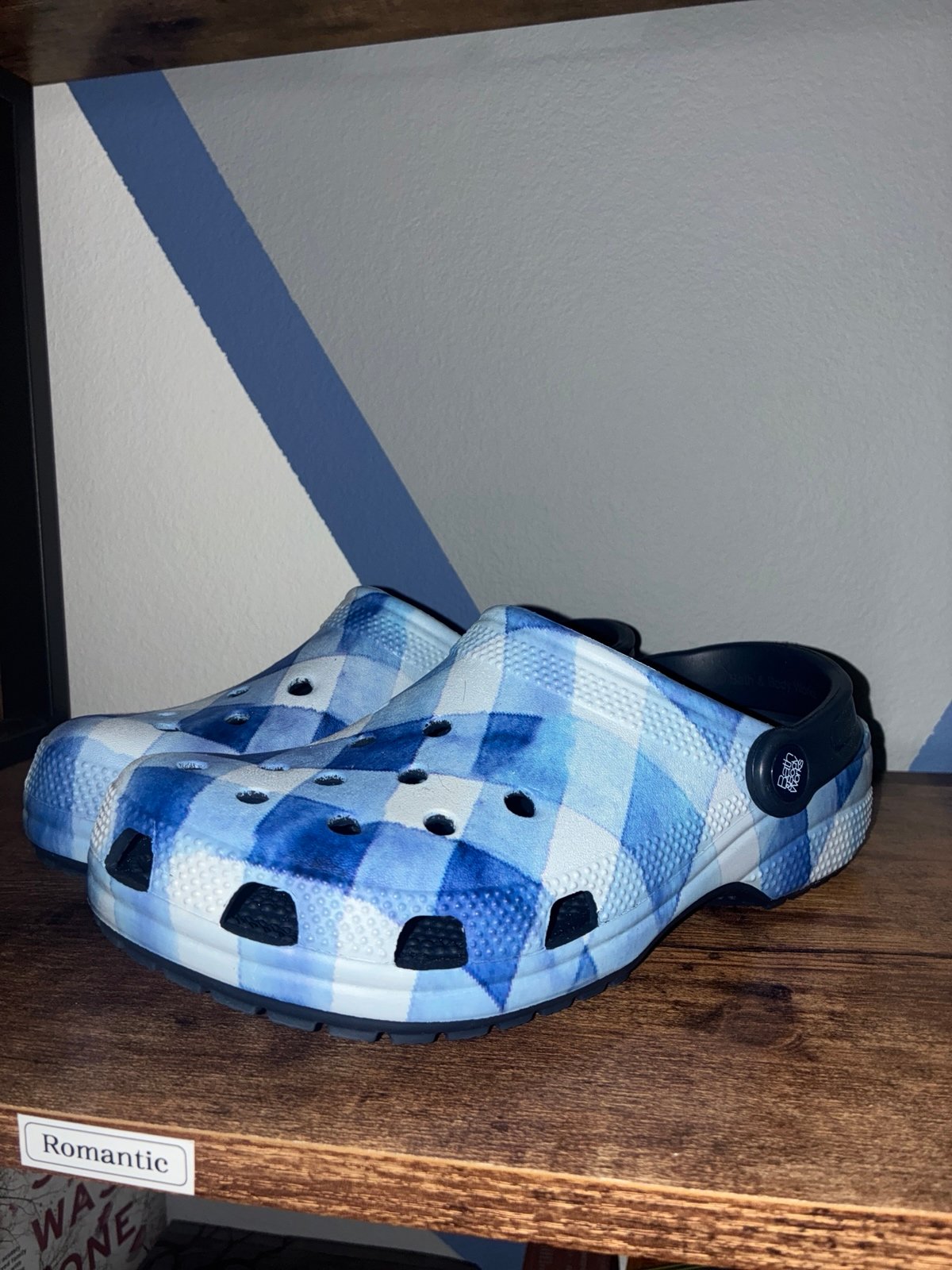 Crocs