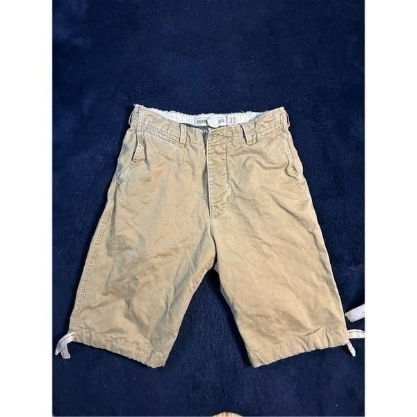 Vintage Abercrombie And Fitch Capri Men’s Shorts Tan Military Style 32 Waist B13