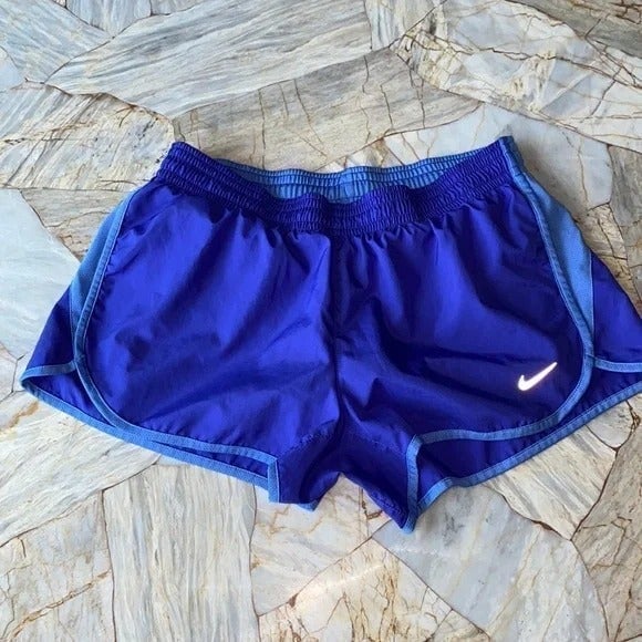 NIKE Women's Dri-fit Track Yoga Running Shorts Large