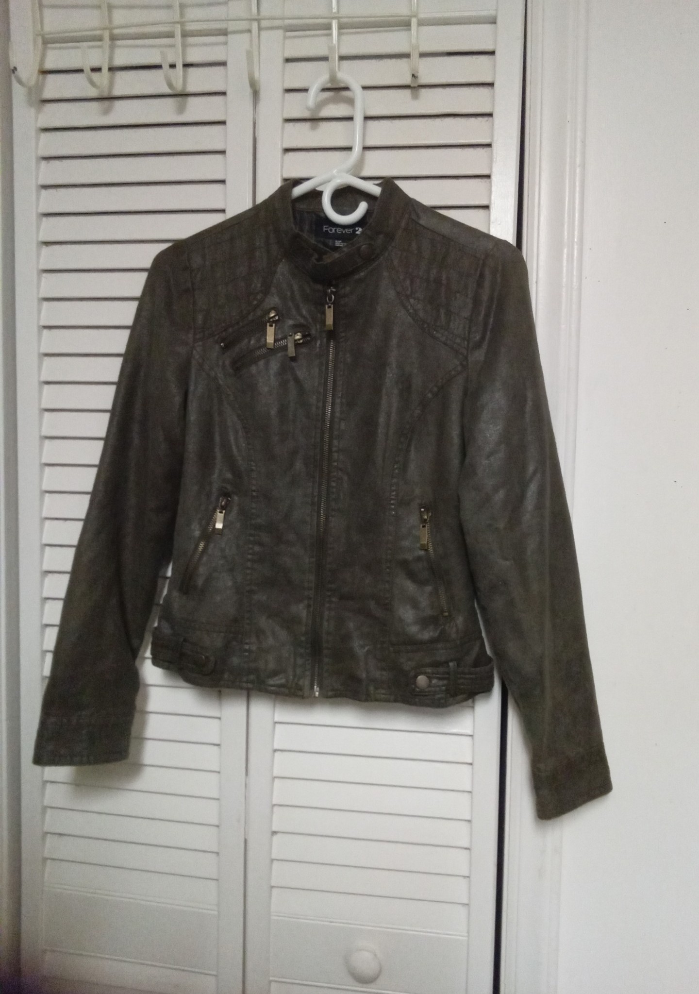 Womens Forever 21 Army Green Faux Leather Zipup Biker Bomber Aviator Jacket Sz S