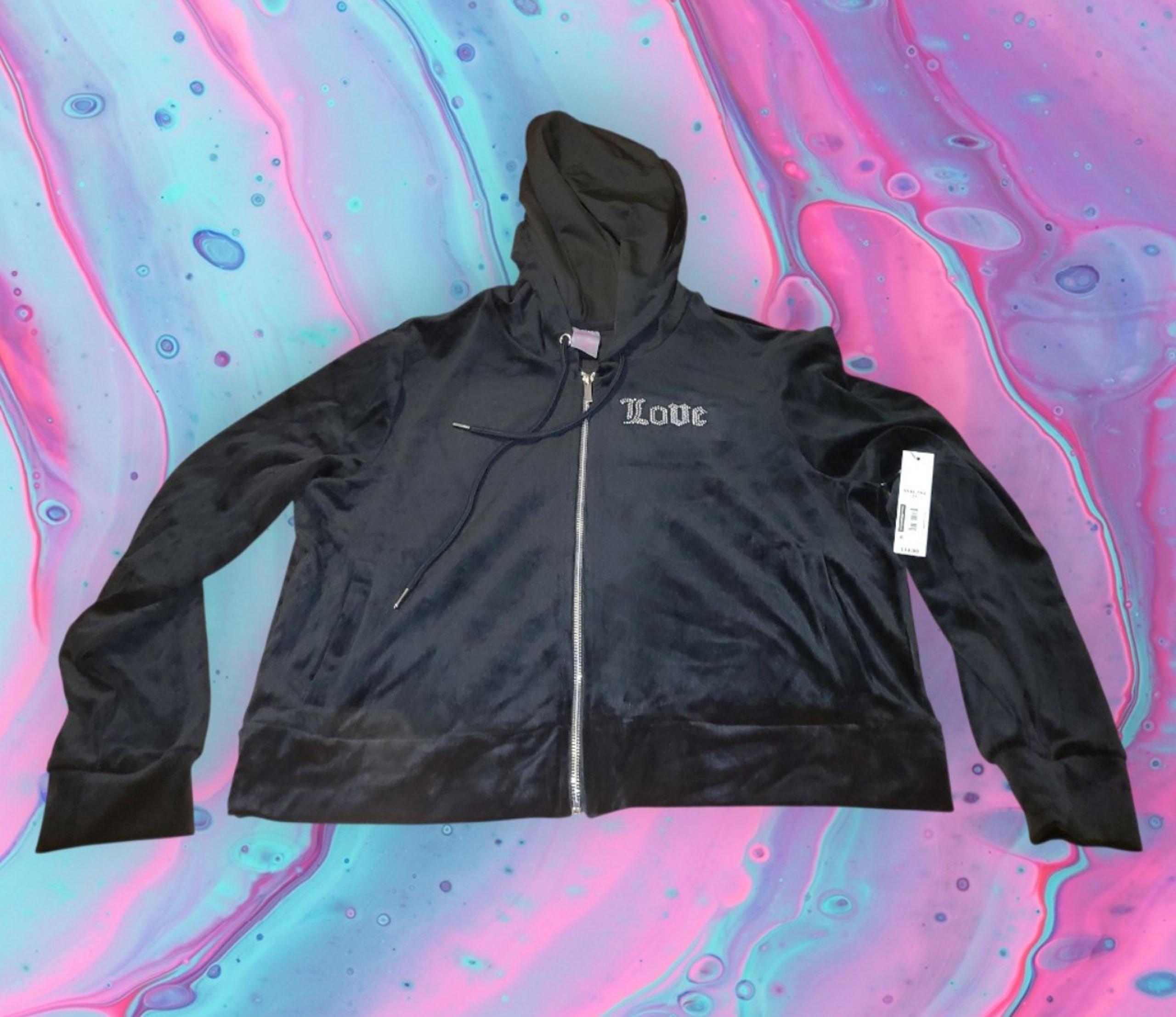 BNWT No Boundaries "Love" super soft black hoodie juniors size 3xl (21)