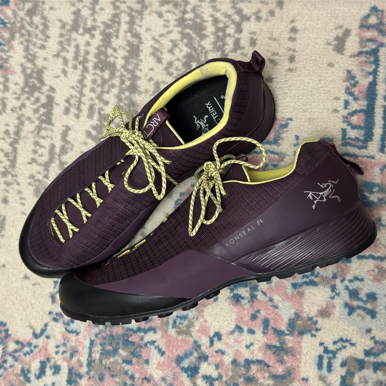 Arcteryx Konseal FL Outdoor Terrain Sneakers In Purple Reign/ Lumen Lime Size 10
