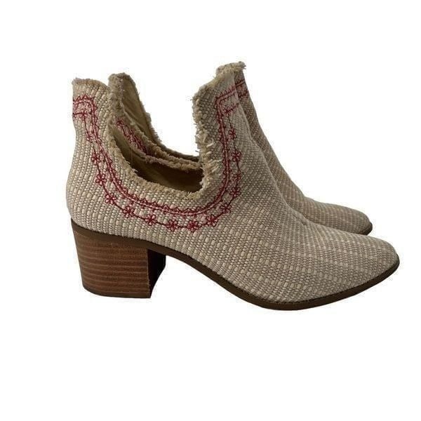 Band Of Gypsies Help Me Boho Natural & Red Embroidery Ankle Bootie