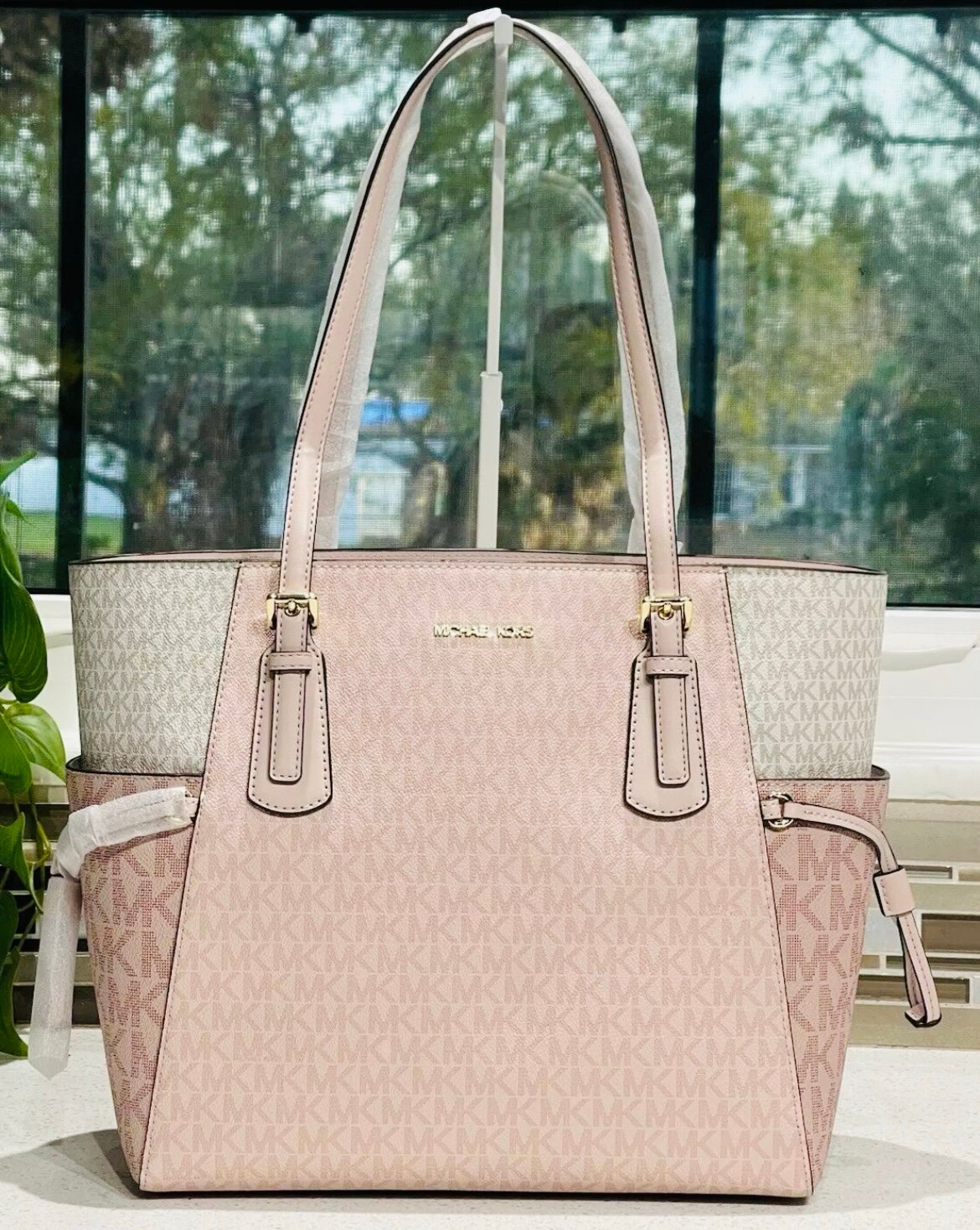 michael kors voyager soft pink