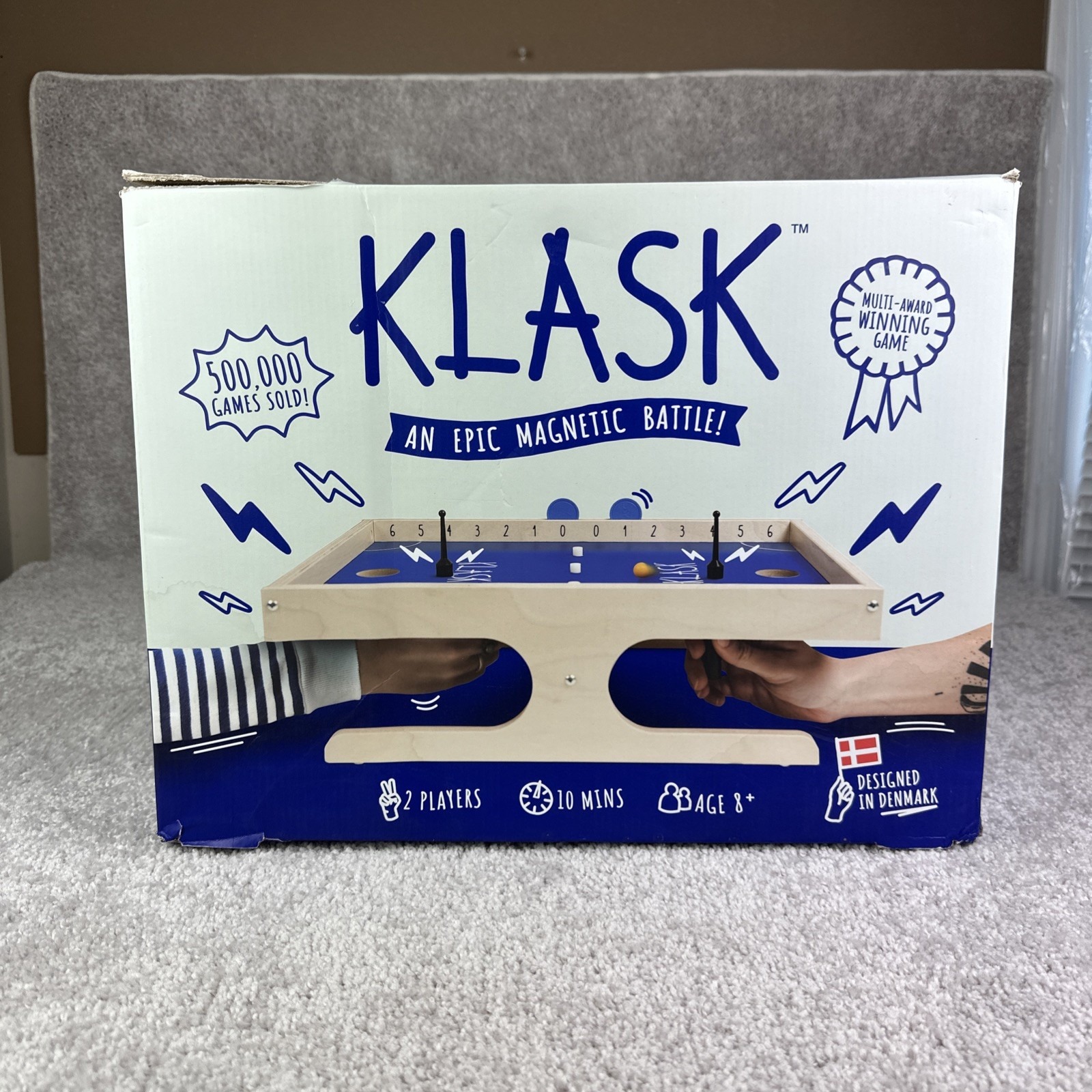KLASK An Epic Magnetic Battle 2015 Party Board Game / Hockey Game