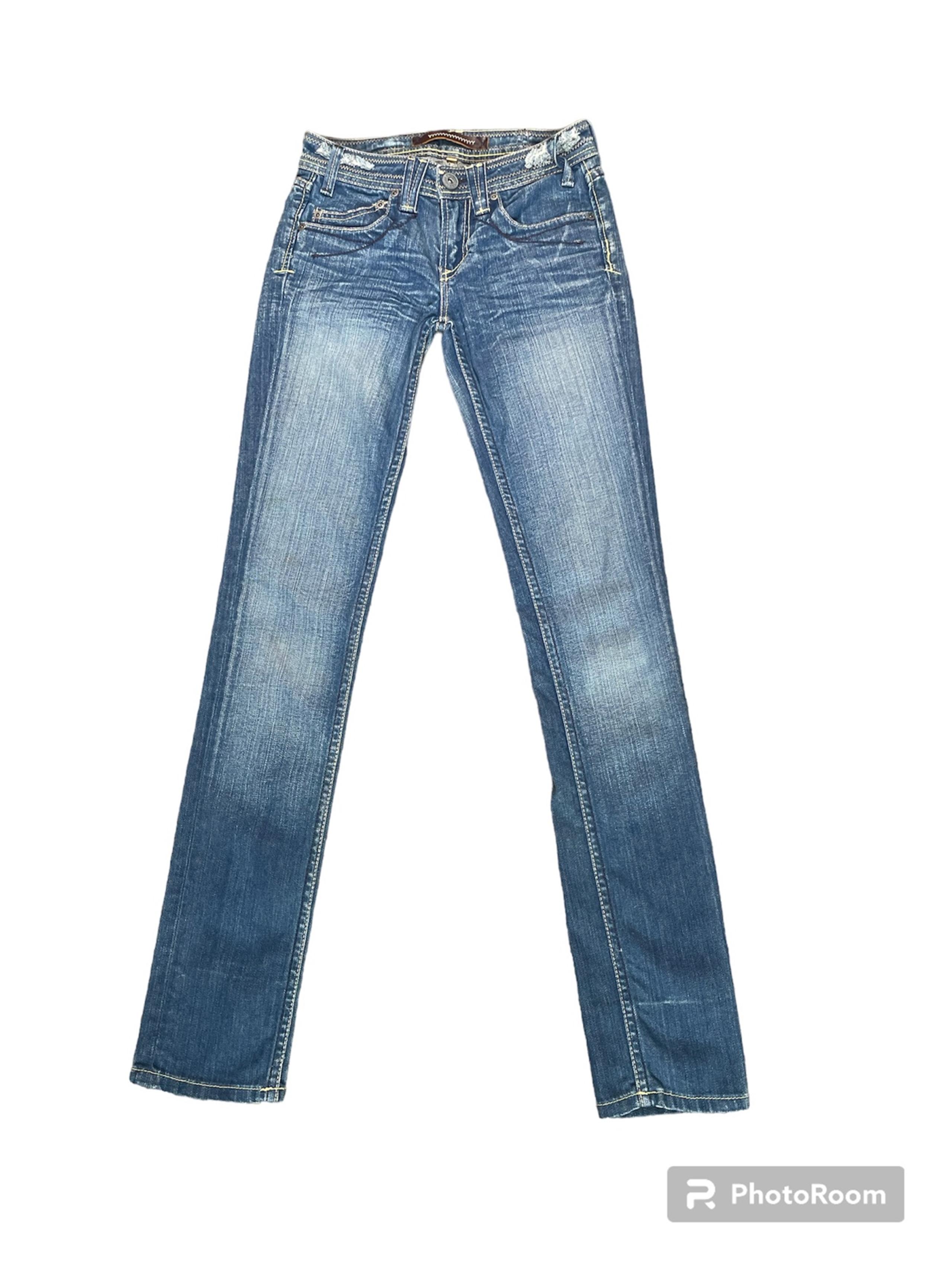 Yanuk Visionary Stitch faded funky Flared Embroidered Jean Sz24