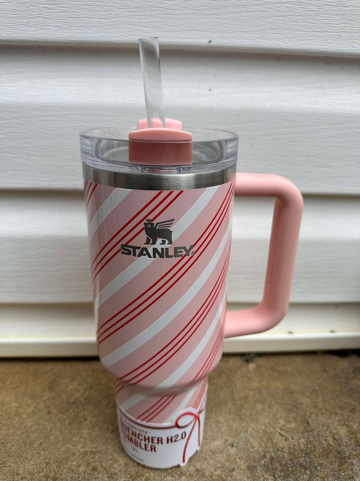 NWT Stanley x Target Exclusive Strawberry Twist 40oz 2025 Release