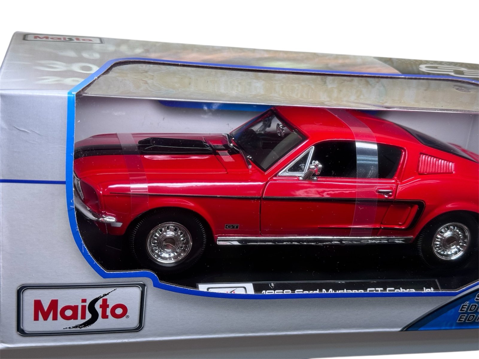 MAISTO SPECIAL EDITION 1/18 SCALE 1968 FORD MUSTANG GT COBRA JET RED