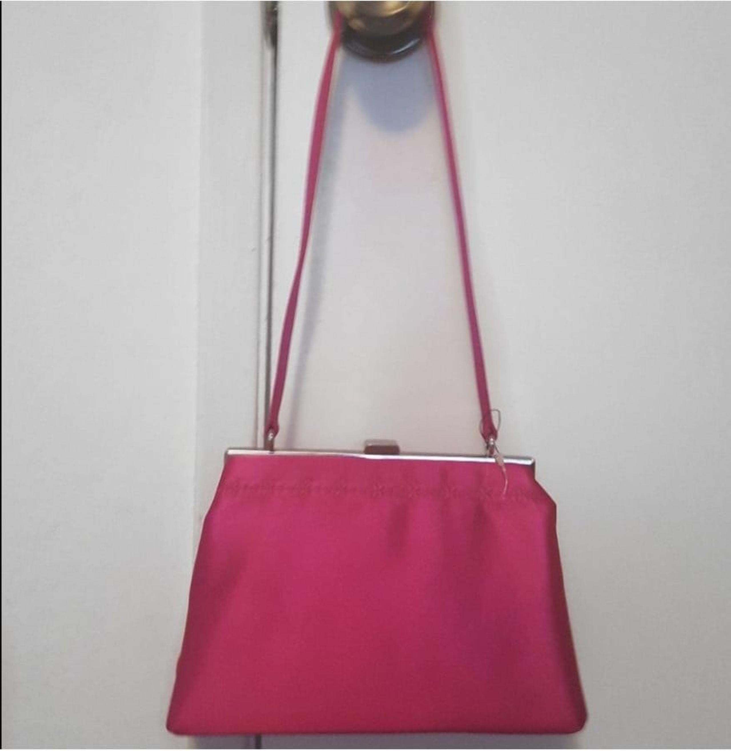 Vintage Esprit Pink Purse with Embroider