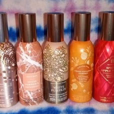 Bath and Bodyworks set of 5 room sprays. NO OFFERS, PRICE IS FIRM.
